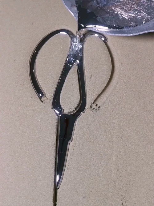 制作剪刀梳子